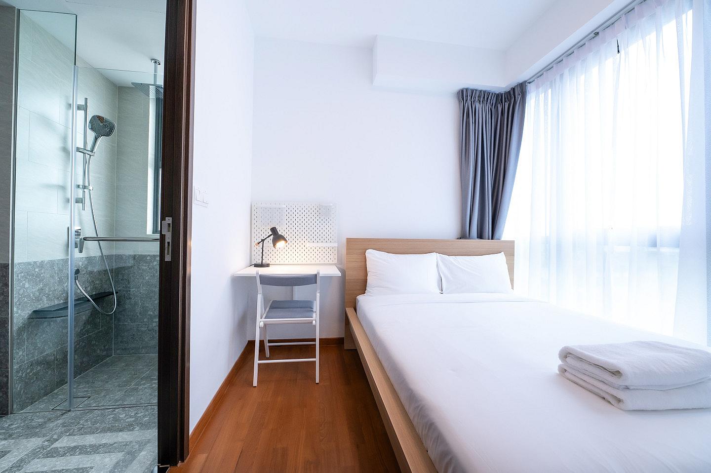 Master Bedroom - Stunning apartment near Aft Chen Li Presby Ch Bus Stop - Gallery - 17