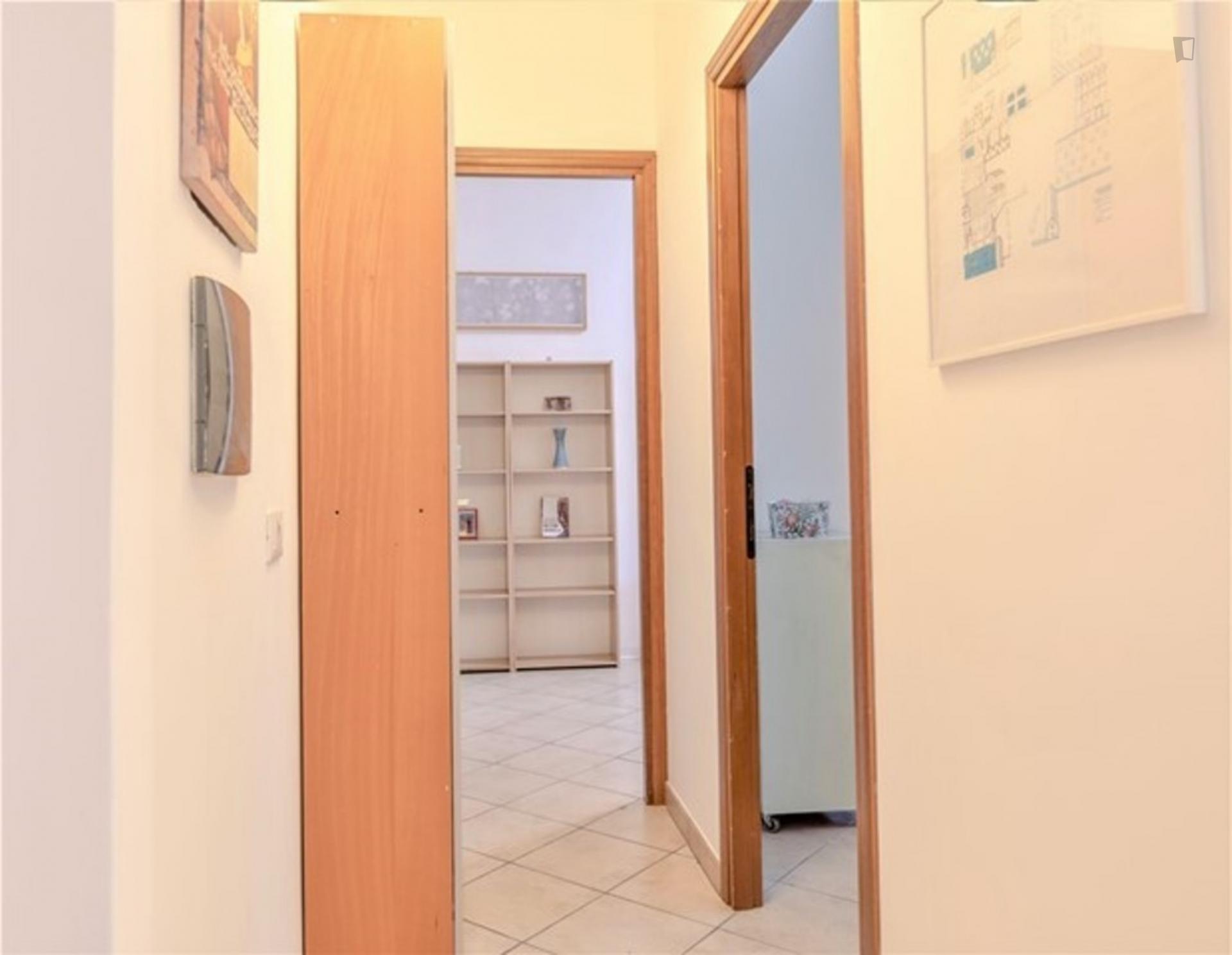 Cosy 2-bedroom apartment near Colli Albani metro station