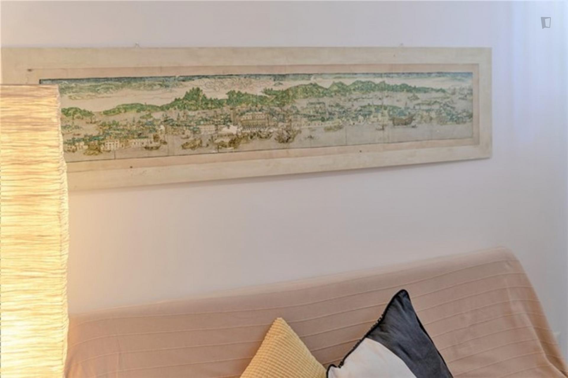 Cosy 2-bedroom apartment near Colli Albani metro station