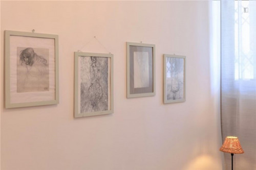 Cosy 2-bedroom apartment near Colli Albani metro station  - Gallery -  5