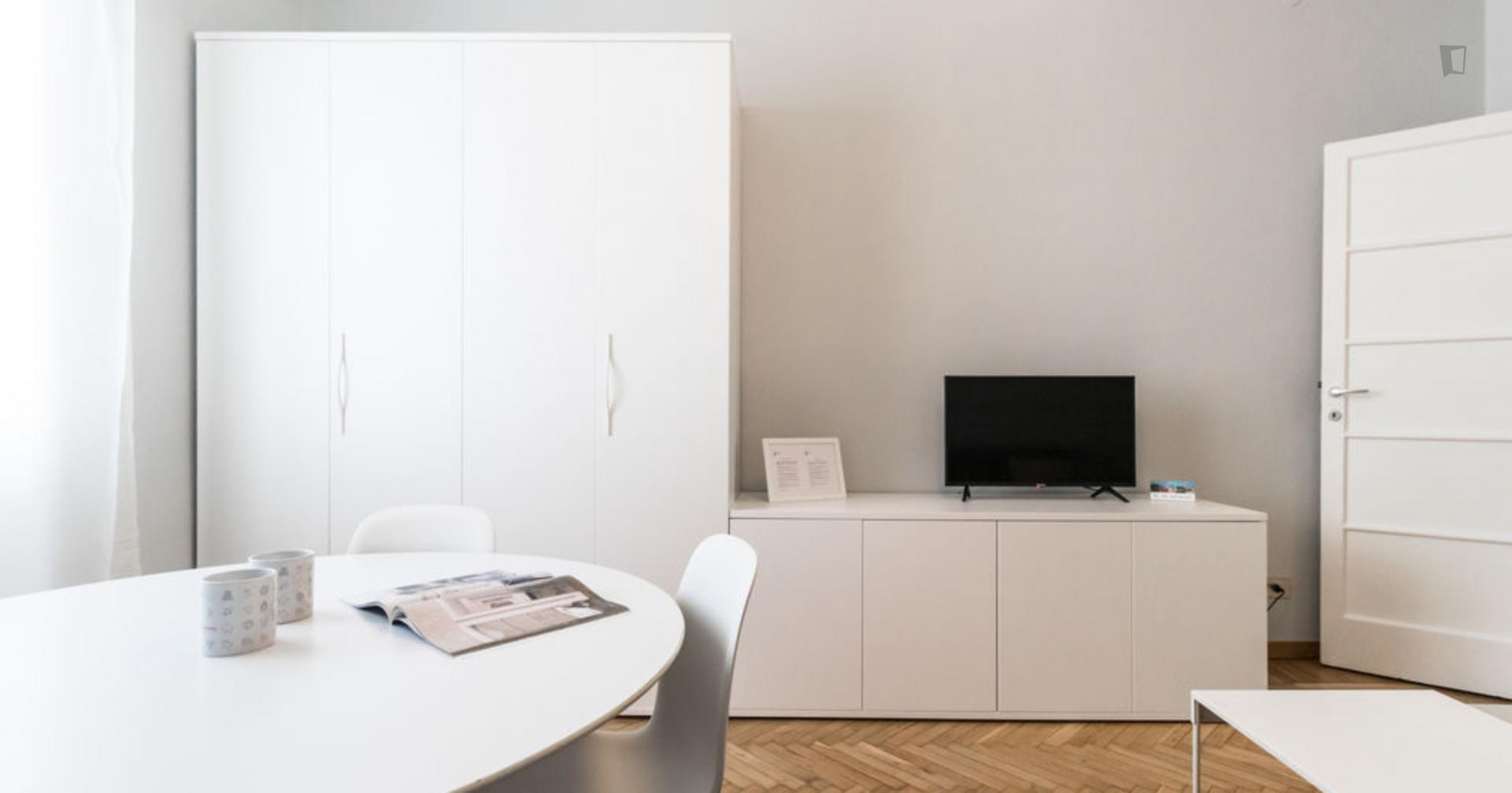 1-bedroom apartment