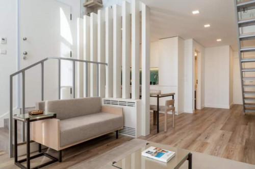 Stylish 1-bedroom apartment near Jardim do Morro - Gallery - 15