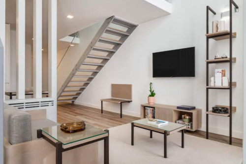 Stylish 1-bedroom apartment near Jardim do Morro - Gallery - 16