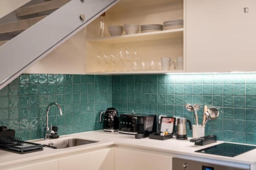 Neat 1-bedroom apartment near Jardim do Morro - Gallery - 9