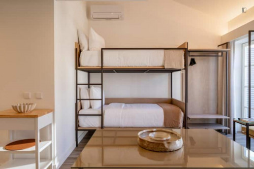 Neat 1-bedroom apartment near Jardim do Morro - Gallery - 6