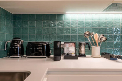 Neat 1-bedroom apartment near Jardim do Morro - Gallery - 7