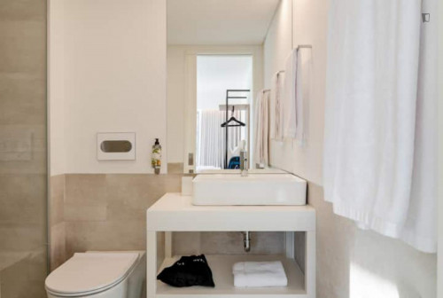 Amazing 2-bedroom apartment near Jardim do Morro - Gallery - 11