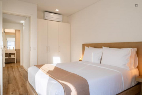 Amazing 2-bedroom apartment near Jardim do Morro - Gallery - 23