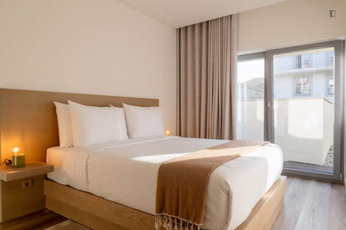 Amazing 2-bedroom apartment near Jardim do Morro - Gallery - 25