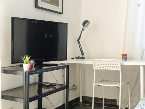 Spacious double bedroom close to Sesto Rondò metro station - Gallery - 18
