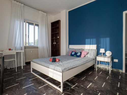 Spacious double bedroom close to Sesto Rondò metro station - Gallery - 13