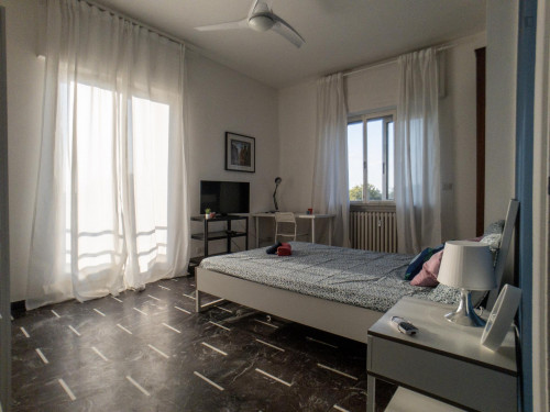 Spacious double bedroom close to Sesto Rondò metro station - Gallery - 20