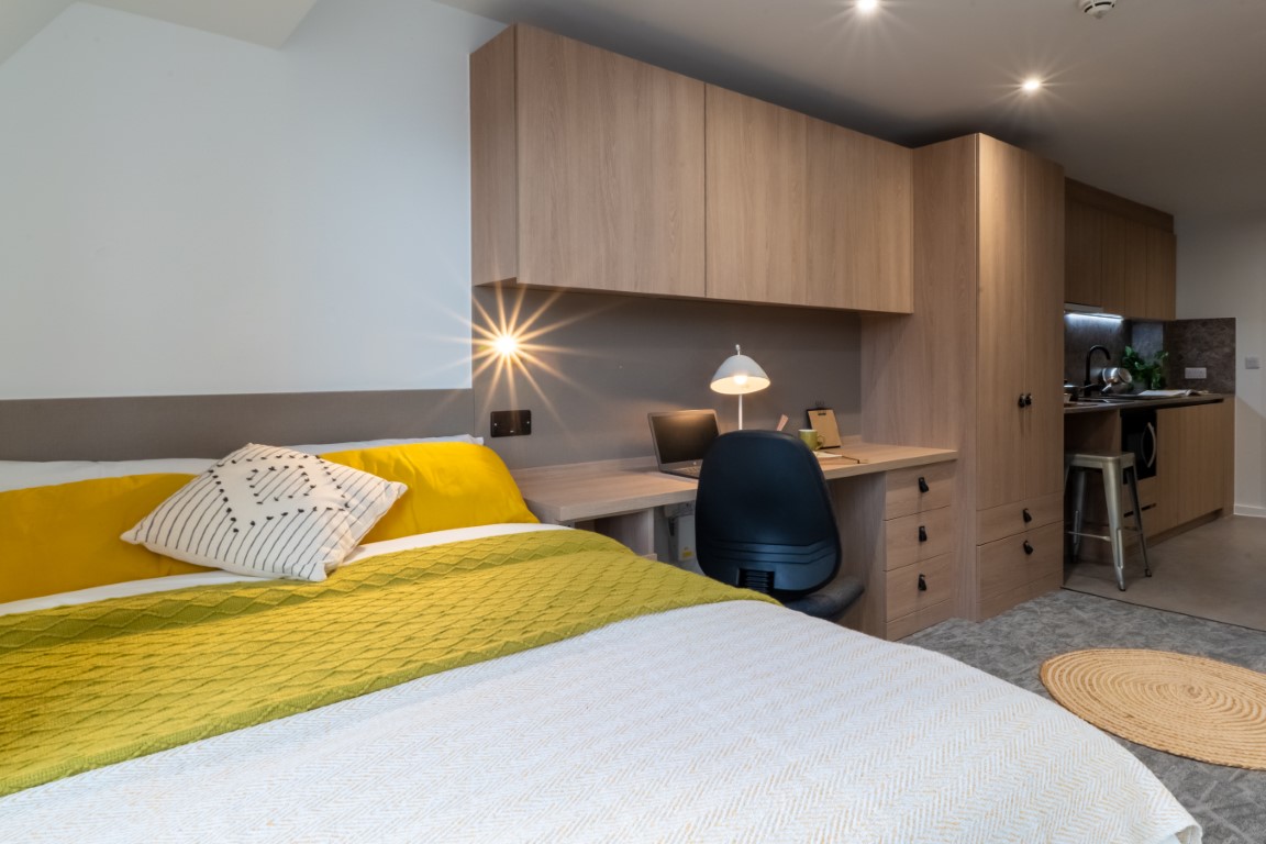  Diamond Studio Plus  -  The Mont  - Gallery -  1