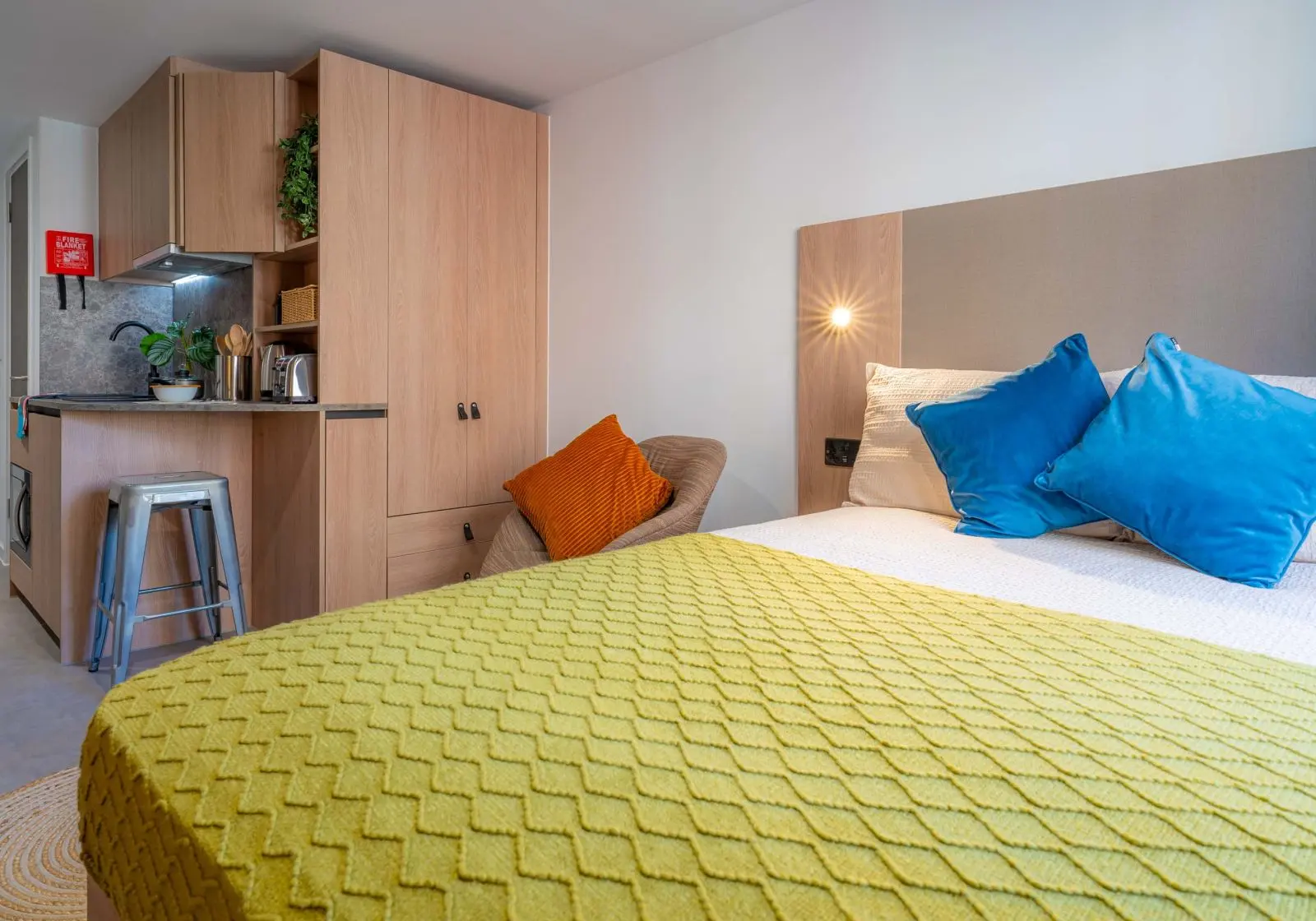  Gold Studio  -  The Mont  - Gallery -  1