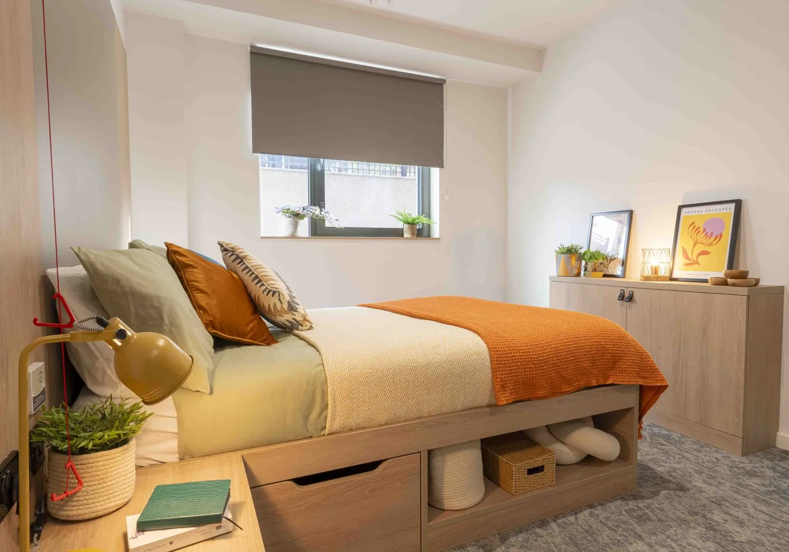 Gold En-Suite - The Mont - Gallery - 1