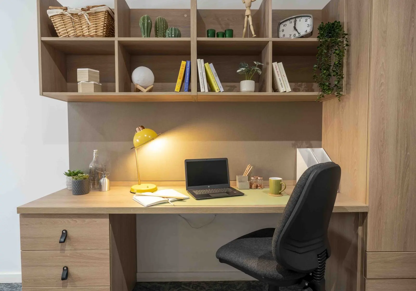 Gold En-Suite - The Mont - Gallery - 9