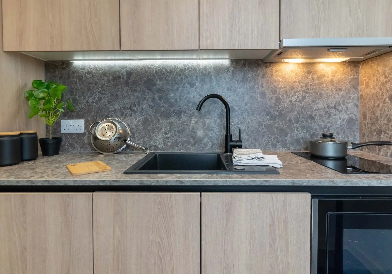 Platinum Studio - The Mont - Gallery - 4