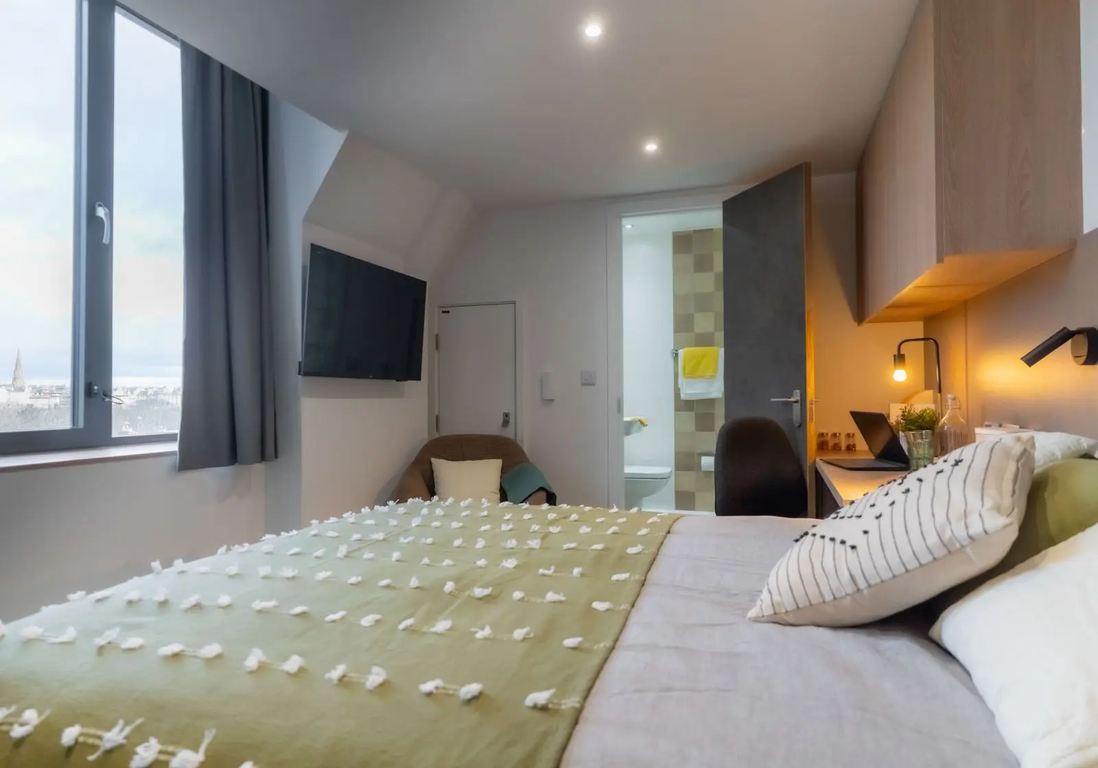 Platinum Studio - The Mont - Gallery - 8