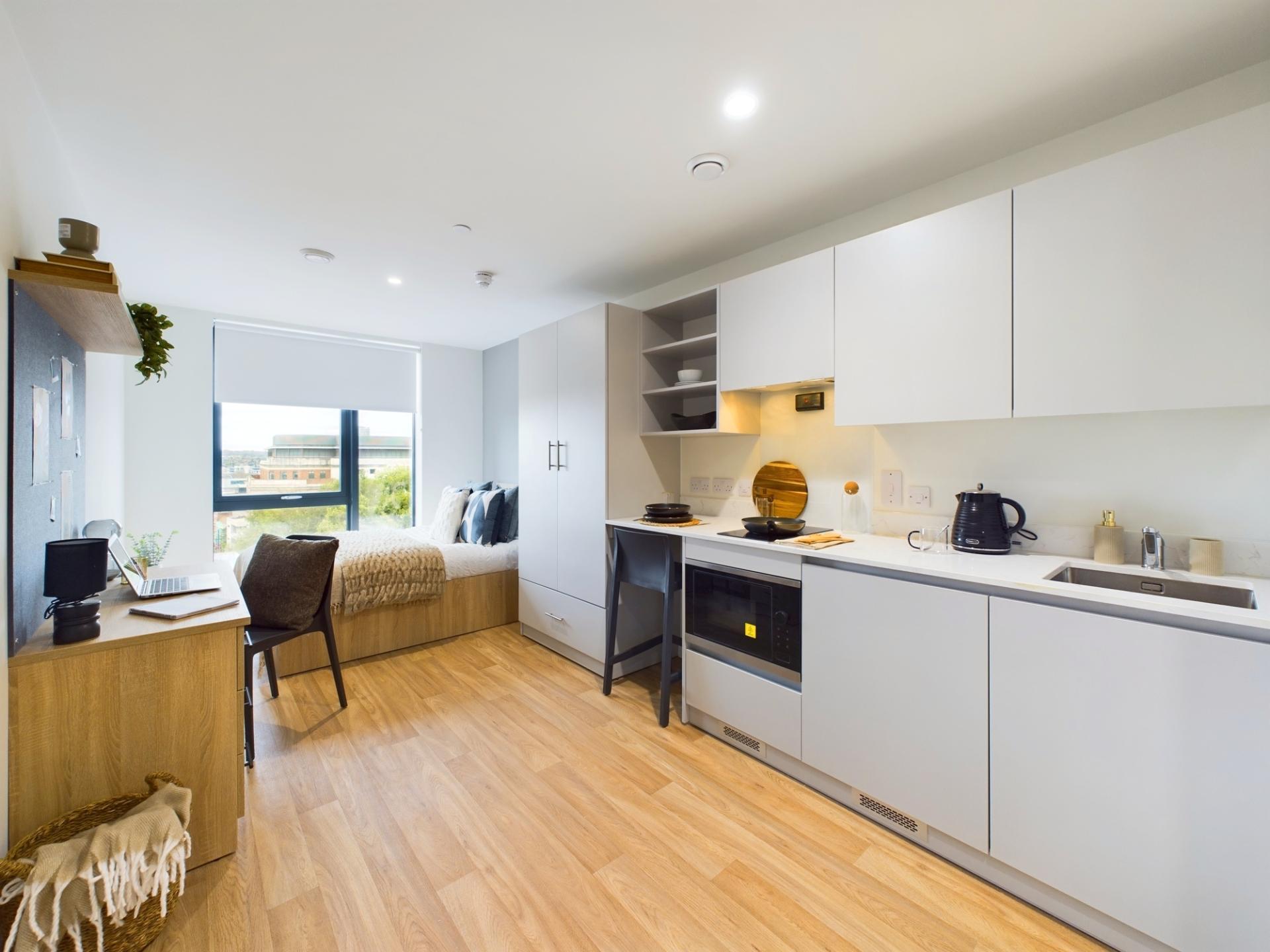  Large Studio  -  Straits Aire  - Gallery -  3