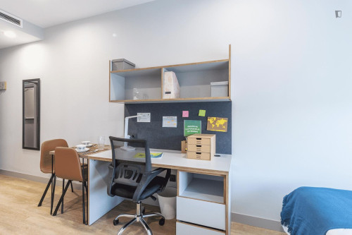 Bed in shared studio not far from Plaza de España - Gallery - 40