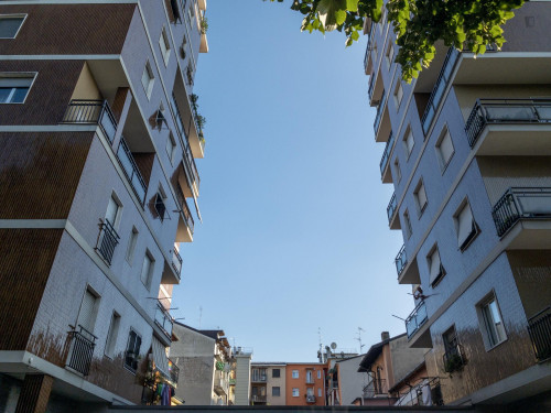 Cosy single bedroom close to Sesto Rondò metro station - Gallery - 4
