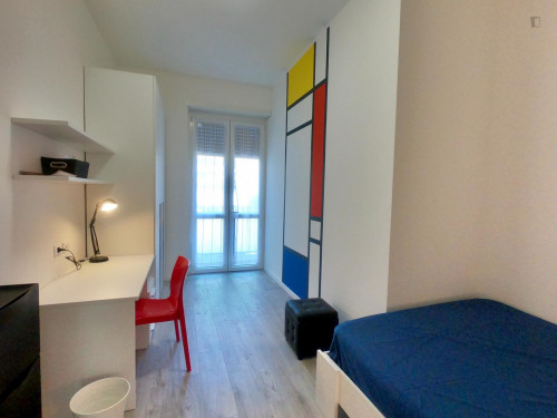 Spacious double bedroom with balcony close to Pasteur metro station - Gallery - 3