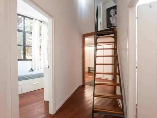 Homy single bedroom in an amazing loft near Porta Romana - Gallery - 7