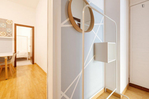 Elegant 2-bedroom flat near Sforzesco Castle