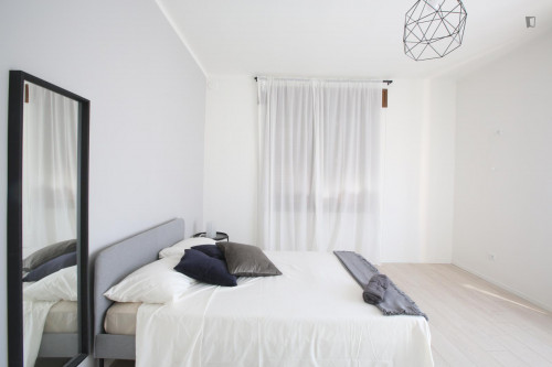 Relaxing double bedroom near Parco Giardino Ducale Estense