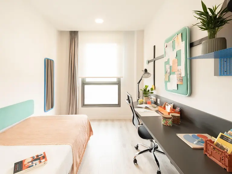  Individual  -  Aleu University Residence  - Gallery -  4