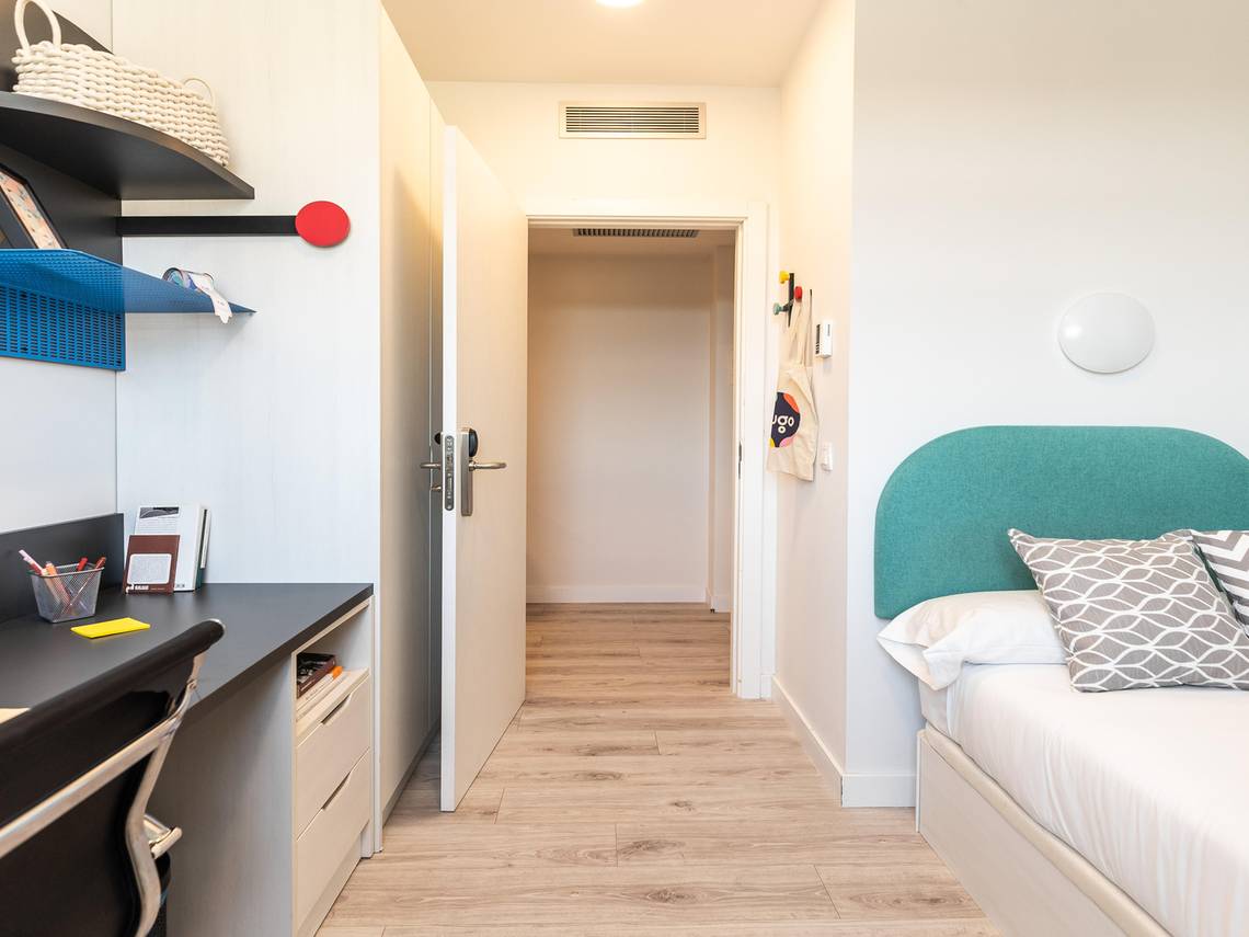  Single With Shared Bathroom  -  Aleu University Residence  - Gallery -  1