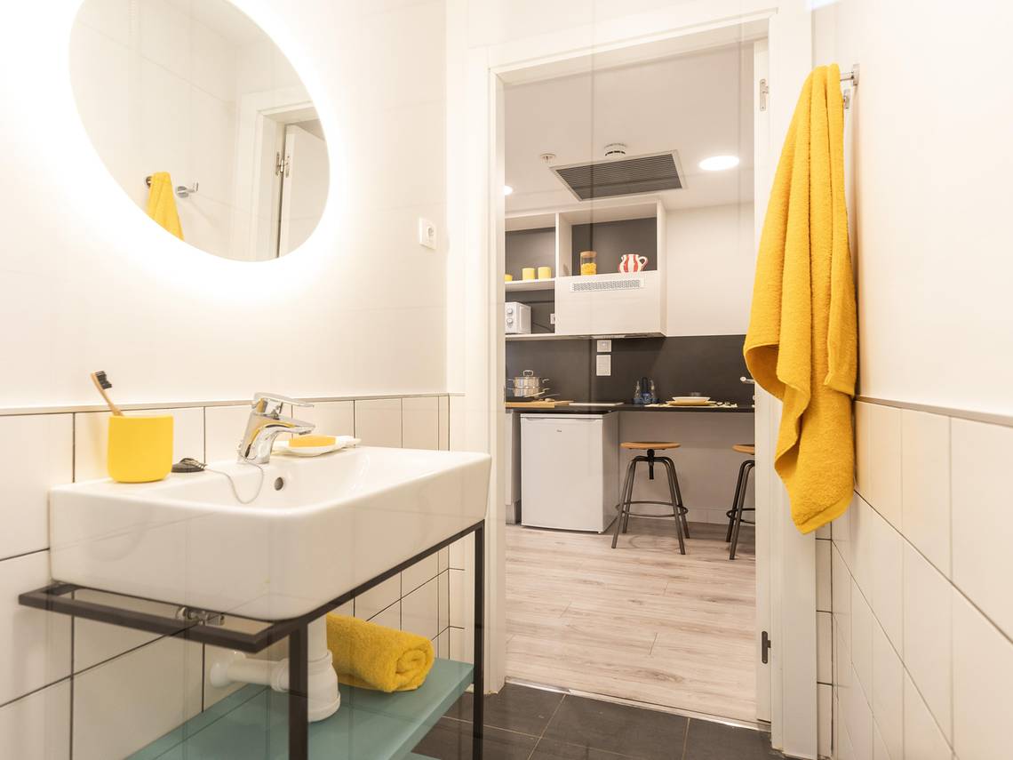 Single With Shared Bathroom  -  Aleu University Residence  - Gallery -  5