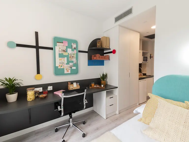  Individual With Kitchen And Balcony  -  Aleu University Residence  - Gallery -  1