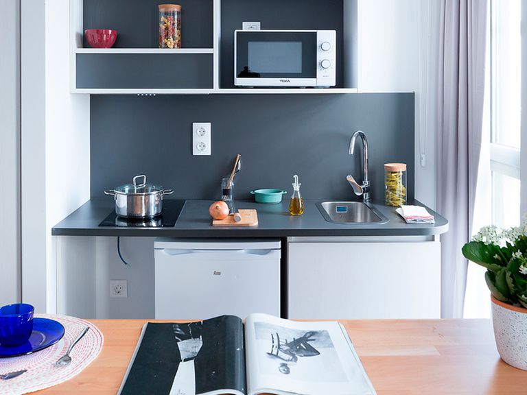 Studio With Kitchen - 4