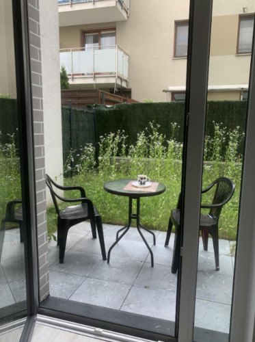 Studio flat with garden 25 minutes to Warsaw's centre, close to SWPS University - Gallery - 9