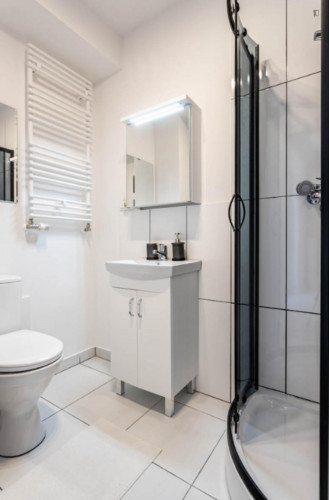 Studio flat with garden 25 minutes to Warsaw's centre, close to SWPS University - Gallery - 6