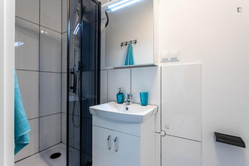 Studio flat 25 minutes to Warsaw's Center, close to SWPS University - Gallery - 7