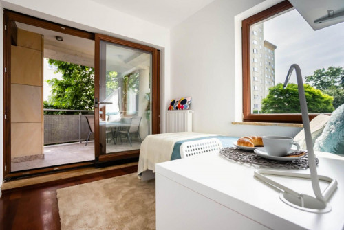 Room with balcony by Metro Wilanowska subway, close to Lazarski University