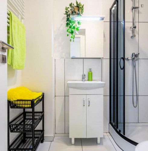 Studio flat 25 minutes to Warsaw's center, District Praga Poludnie - Gallery - 7