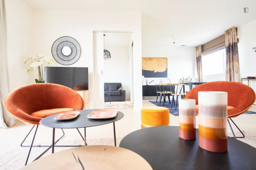 Penthouse - City Views/Free Parking/Luggage Room - Gallery - 31