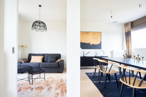 Penthouse - City Views/Free Parking/Luggage Room - Gallery - 29