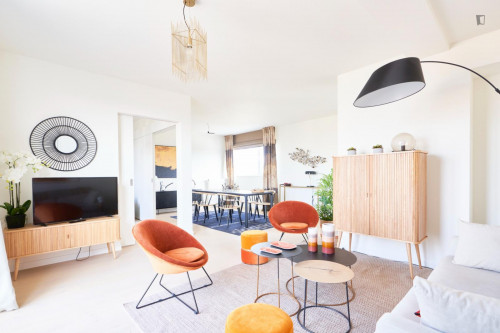 Penthouse - City Views/Free Parking/Luggage Room - Gallery - 25