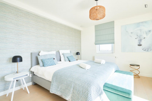 Penthouse - City Views/Free Parking/Luggage Room - Gallery - 19