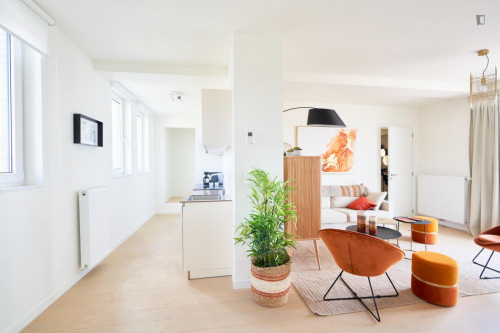 Penthouse - City Views/Free Parking/Luggage Room - Gallery - 10