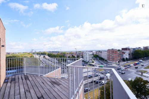 Penthouse - City Views/Free Parking/Luggage Room - Gallery - 13