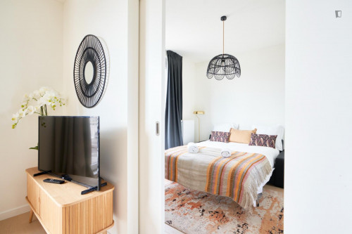 Penthouse - City Views/Free Parking/Luggage Room - Gallery - 11