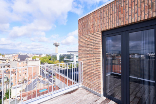 Penthouse - City Views/Free Parking/Luggage Room - Gallery - 15