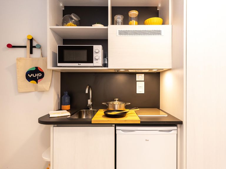  Individual Superior With Kitchen  -  Garbí Student Residence  - Gallery -  2