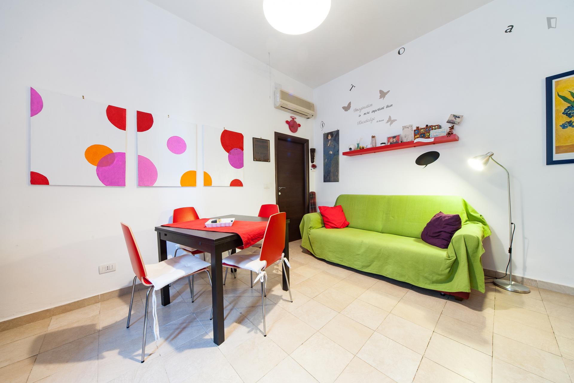 Modern single ensuite bedroom close to the Trastevere area