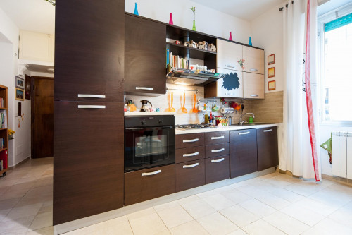 Modern single ensuite bedroom close to the Trastevere area - Gallery - 9